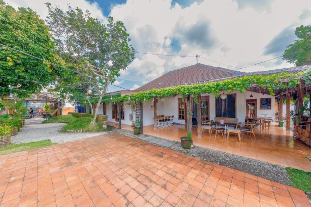 Bhumi Hostel Yogyakarta Luaran gambar